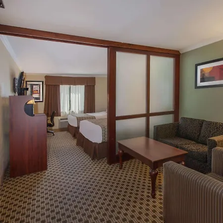 Baymont By Wyndham Pompton Plains/Wayne Hotel Pequannock Exterior photo